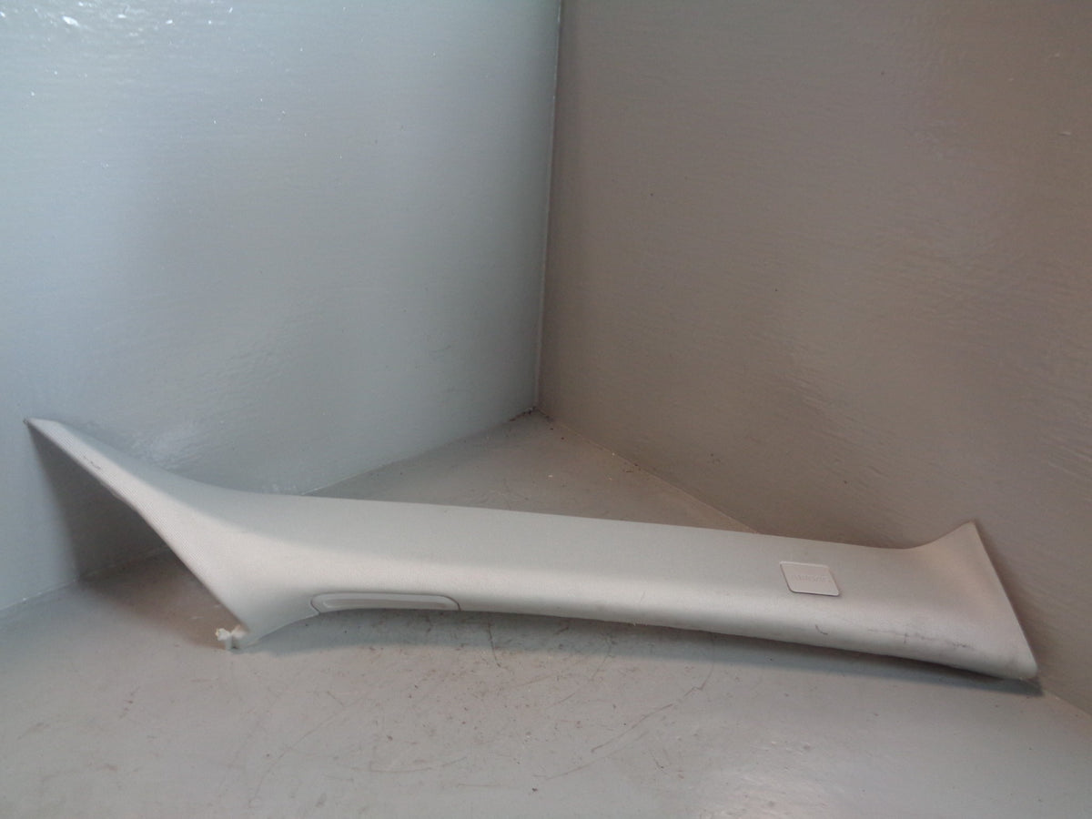 Range Rover Evoque A Pillar Trim Off Side Right Ivory Interior L538