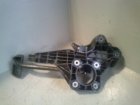 Discovery Sport Brake Pedal GJ32-2D094-DA L550 Land Rover 2014 to 2019