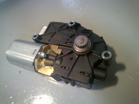 Discovery Sport Electric Sunroof Motor L550 Land Rover 2014 to 2019