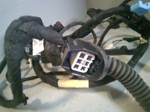 Discovery Sport Door Wiring Loom Off Side Rear HK72-14632 BKC Land Rover