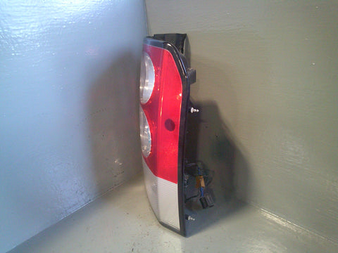 Discovery 3 4 Rear Light Off Side Tail Lamp Land Rover 2004 to 2014 L04075