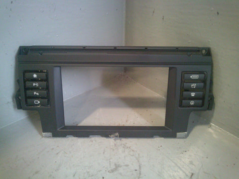 Discovery Sport Screen Surround Dashboard Switch FK72-19F211-FC L550 Land Rover