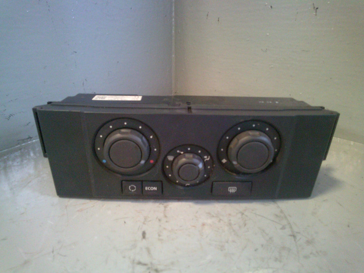 Discovery 3 Heater Control Panel JFC501070 Land Rover 2004 to 2009