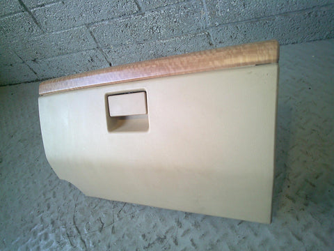 Freelander 2 Glove Box in Beige with Wood Trim Land Rover 2006 to 2011