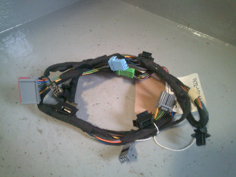 Discovery Sport Tailgate Boot Wiring Loom Right FK72-13A444 BGC L550 Land Rover