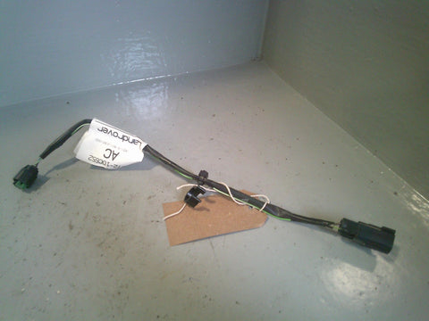 Discovery Sport Fuse Relay Box Wiring Loom FK72-10C652 AC L550 Land Rover
