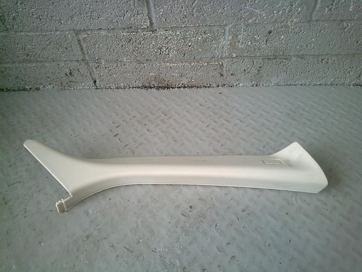 Discovery Sport A Pillar Trim Off Side Right Cirrus Interior L550 Land Rover