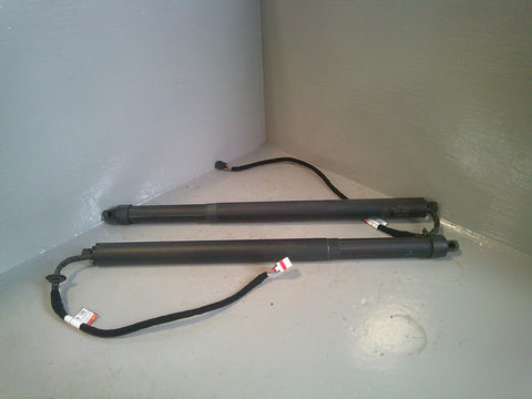 Discovery Sport Electric Tailgate Lift Struts Pair of Land Rover 2014 to 2019