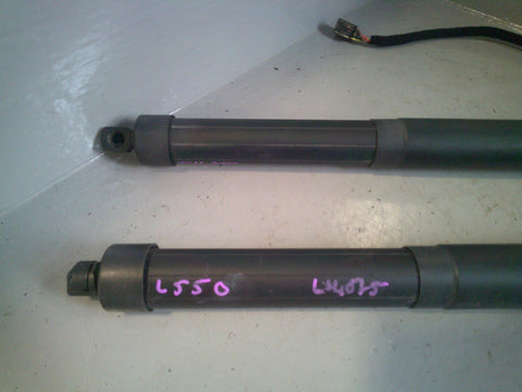 Discovery Sport Electric Tailgate Lift Struts Pair of Land Rover 2014 to 2019