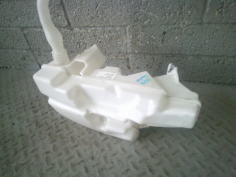 Discovery Sport Windscreen Washer Bottle Tank with 2 Pumps L550 Land Rover