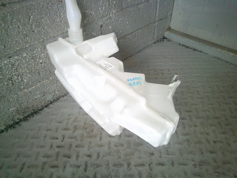 Discovery Sport Windscreen Washer Bottle Tank with 2 Pumps L550 Land Rover