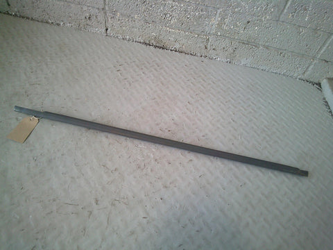 Discovery Sport Weather Strip Seal Off Side Front Window L550 Land Rover