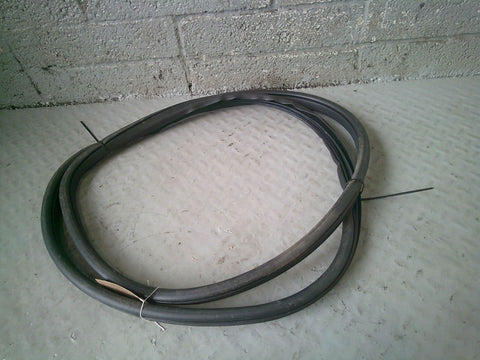 Discovery Sport Door Seal Rubber Near Side Front L550 Land Rover 2014 to 2025