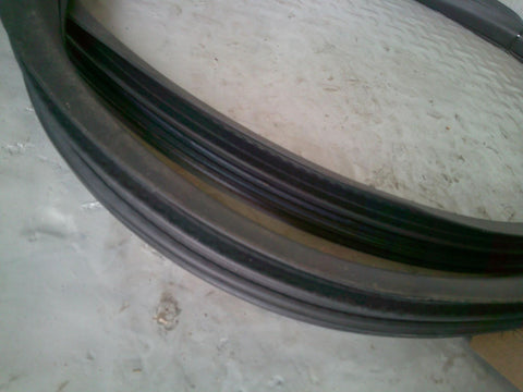 Discovery Sport Door Seal Rubber Near Side Front L550 Land Rover 2014 to 2025