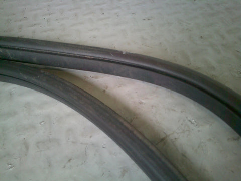 Discovery Sport Door Seal Rubber Off Side Rear L550 Land Rover 2014 to 2025