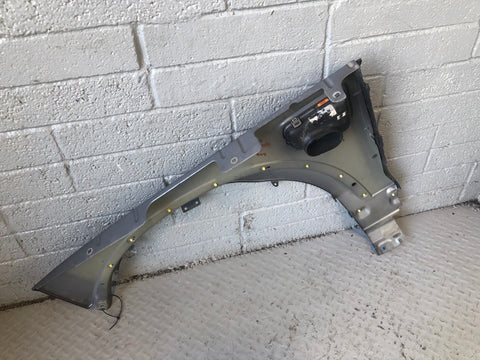 Discovery 4 Wing Off Side Front Orkney Grey Land Rover 2009 to 2016 D03086