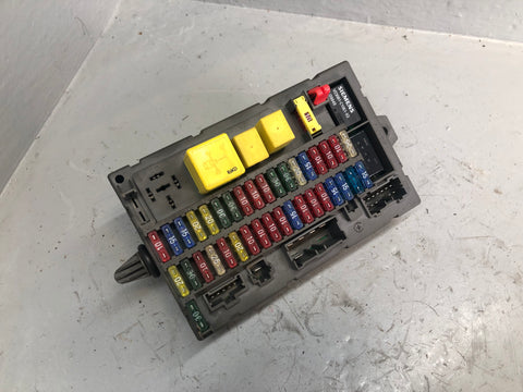 Discovery 2 Fuse Box Under Dash YQE103320 Land Rover 1998 to 2004