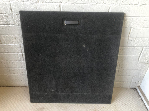 Range Rover L322 Boot Floor Carpeted in Black 2002 to 2012 D01076