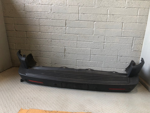 Discovery 3 Rear Bumper with Reflectors Parking Sensors Land Rover K02066