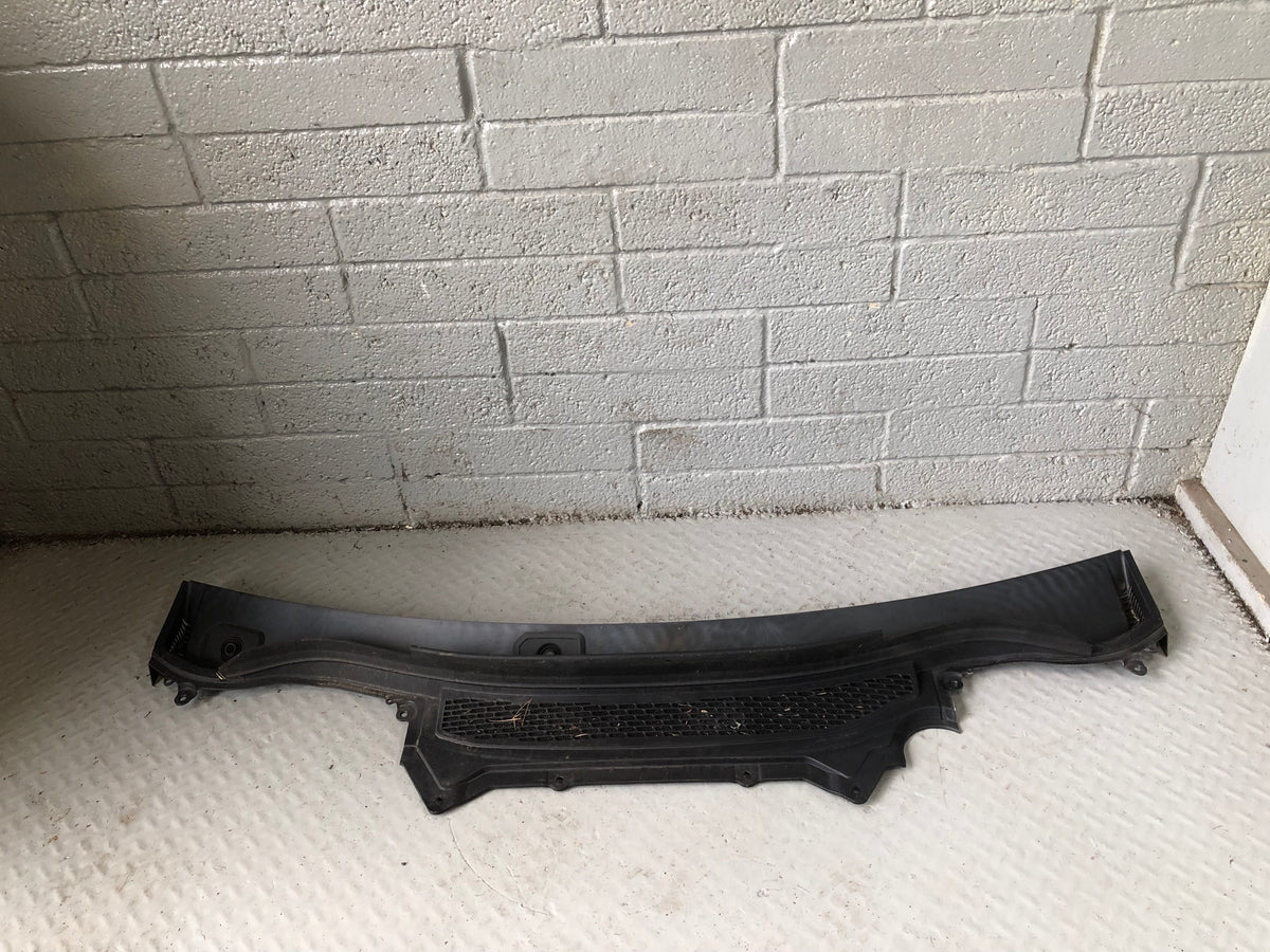 Range Rover Sport Windscreen Scuttle Panel CPLA 4105 A L494 2014 to 2022