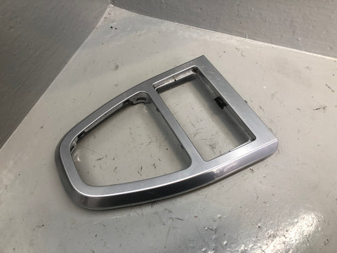 Freelander 2 Centre Console Gearstick Surround trim 6H52-A046C34/5-AA Land Rover