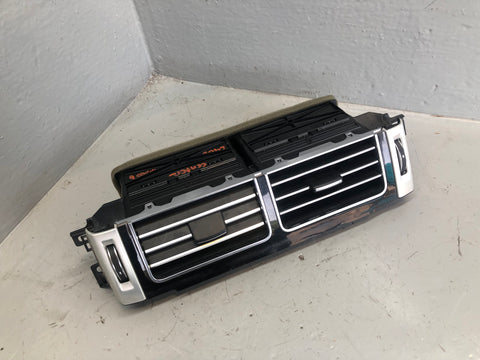 Range Rover L405 Dashboard Air Vents Centre CK52-01820-A 2013 to 2017