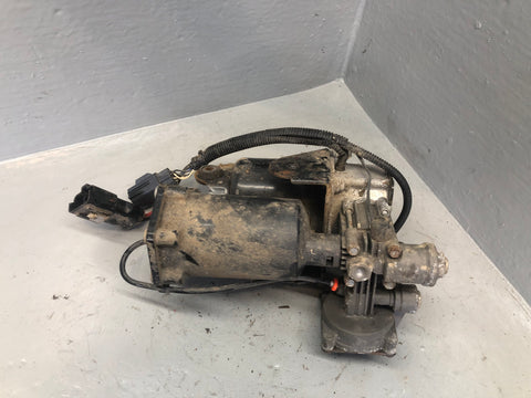 Discovery 3 Range Rover Sport Air Suspension Compressor Hitachi Genuine C12086B