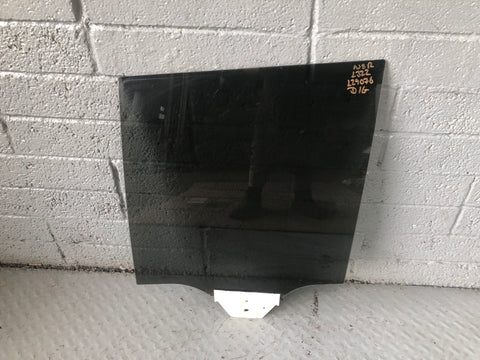 Range Rover L322 Window Glass Double Glazed Near Side Rear 2006 to 2012 L29076