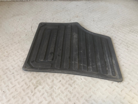 Freelander 2 Floor Mats Set of 4 in Black Rubber Land Rover 2006 to 2011 J07076