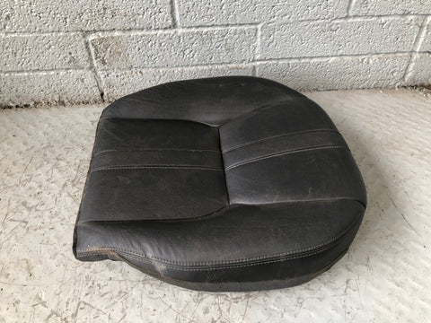 Discovery 4 Seat Padded Base Near Side Front Black Commercial Land Rover K26086