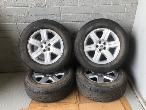 Freelander 2 Alloy Wheels and Tyres 17" Land Rover 235/65R17 2006 to 2015 D08066