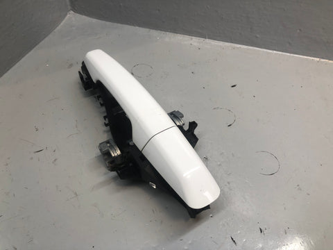 Range Rover Evoque Door Handle Exterior Near Side Front Fuji White L538