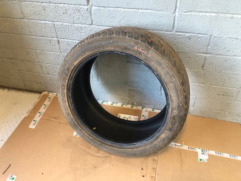 Aurogrip Grib900 Part Worn Tyre 275 40 20 7mm Tread 275 40R 20 D13106A