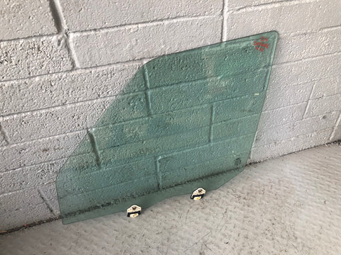Discovery 4 Window Glass Near Side Front Door Land Rover 2009 to 2016 D03086