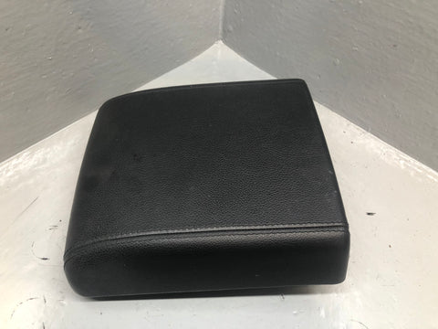 Range Rover Evoque Centre Console Armrest Lid in Ebony Black L538 L03066