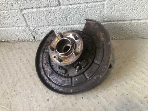 Discovery 4 Hub Near Side Rear with ABS Sensor Land Rover 2009 to 2016 J18066