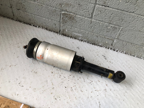 Discovery 3 Front Suspension Airbag Shock Absorber Strut Land Rover L07106