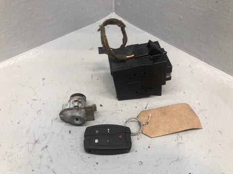 Freelander 2 Ignition Barrel with 1 Key Door Lock Land Rover 2006 to 2015 D08066