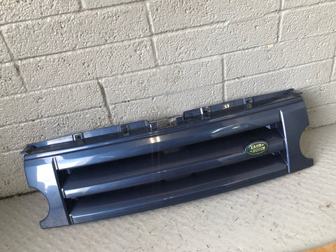 Discovery 3 Grille Front Cairns Blue Land Rover 2004 to 2009 J17076