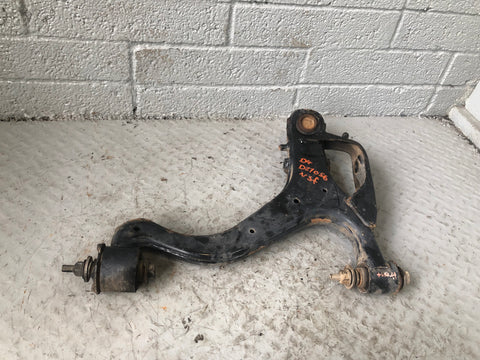 Discovery 4 Control Arm Front Lower Suspension Near Side With Bolts 2009 to 2014