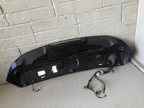 Range Rover Evoque Spoiler Tailgate Roof With Brake Light in Black L03066