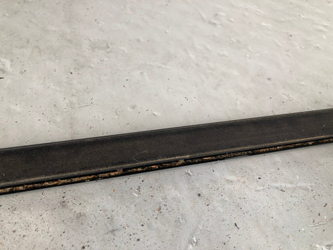 Range Rover Sport Window Weather Strip External Near Side Rear Black L494