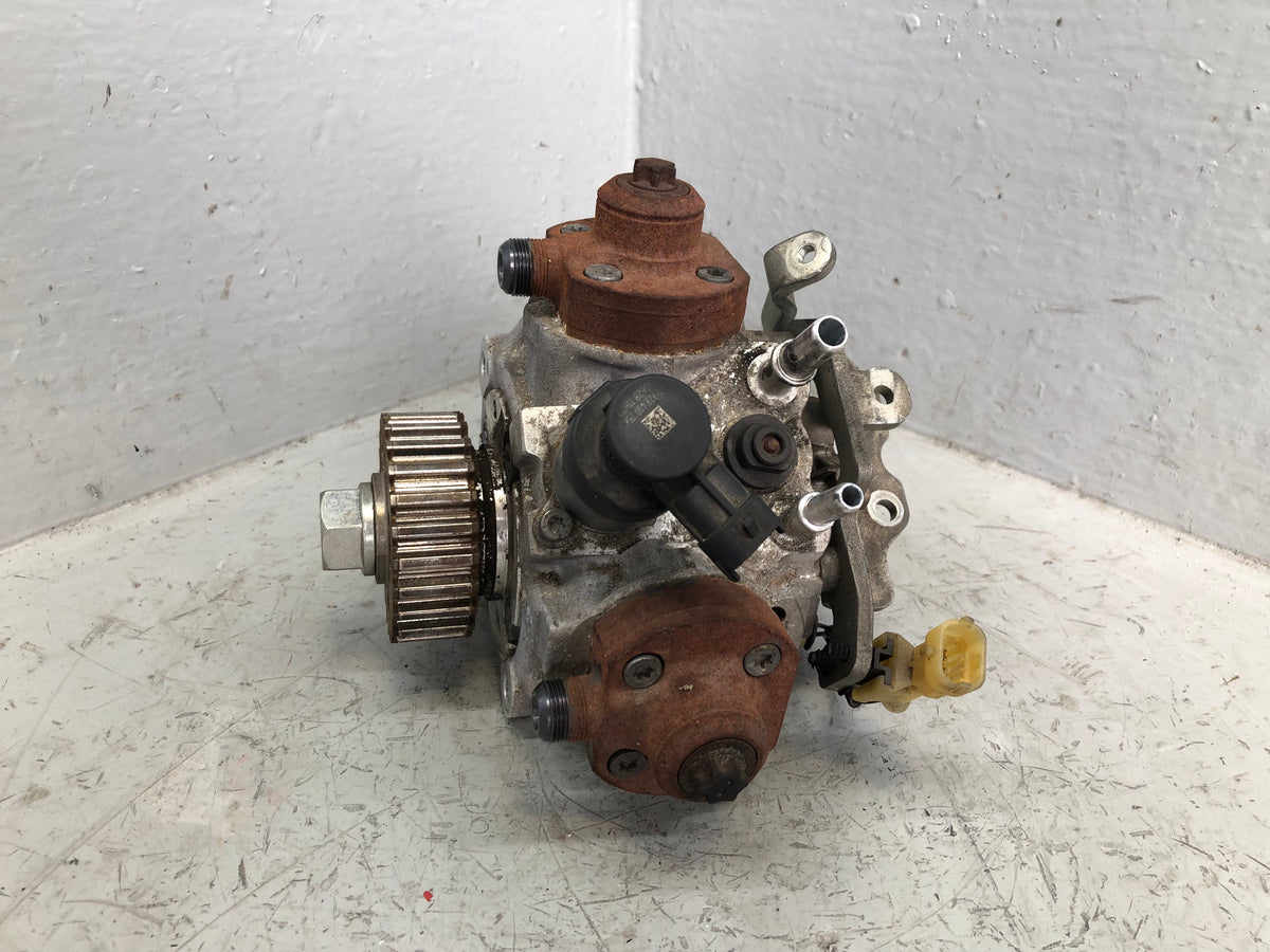Discovery 4 Injection Pump High Pressure Fuel 3.0 TDV6 AH2Q9B395AB Land Rover