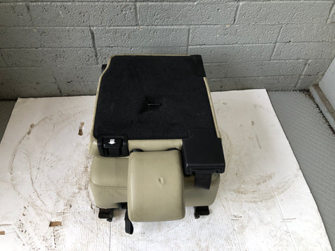 Discovery 4 Seats Rear 2nd Second Row in Almond Land Rover 2009 to 2016 J26086