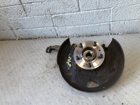 Discovery 3 Hub Near Side Front with ABS Sensor Land Rover 2004 to 2009 J14096