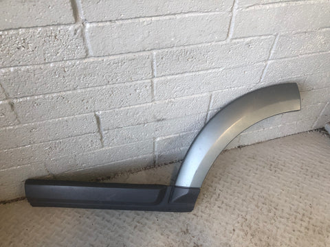 Discovery 4 Door Wheel Arch Trim Near Side Rear Scotia Grey Land Rover J18066
