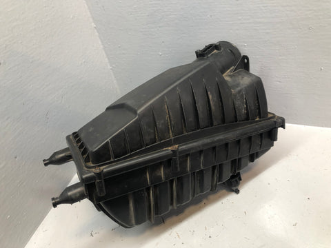 Range Rover L405 Air Filter Box 4.4 TDV8 CPLA-9601-CA Near Side Left
