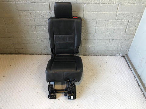 Discovery 3 Seats Rear Middle Row in Soft Black Leather Land Rover 2004 to 2009