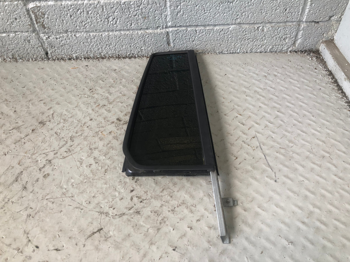 Discovery 4 Window Glass Door Off Side Rear Quarter Land Rover Tinted