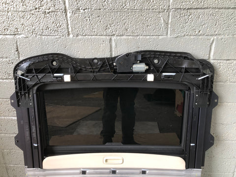 Range Rover Sport Sunroof Complete with Motor and Blind L320 2010 to 2013 L28096